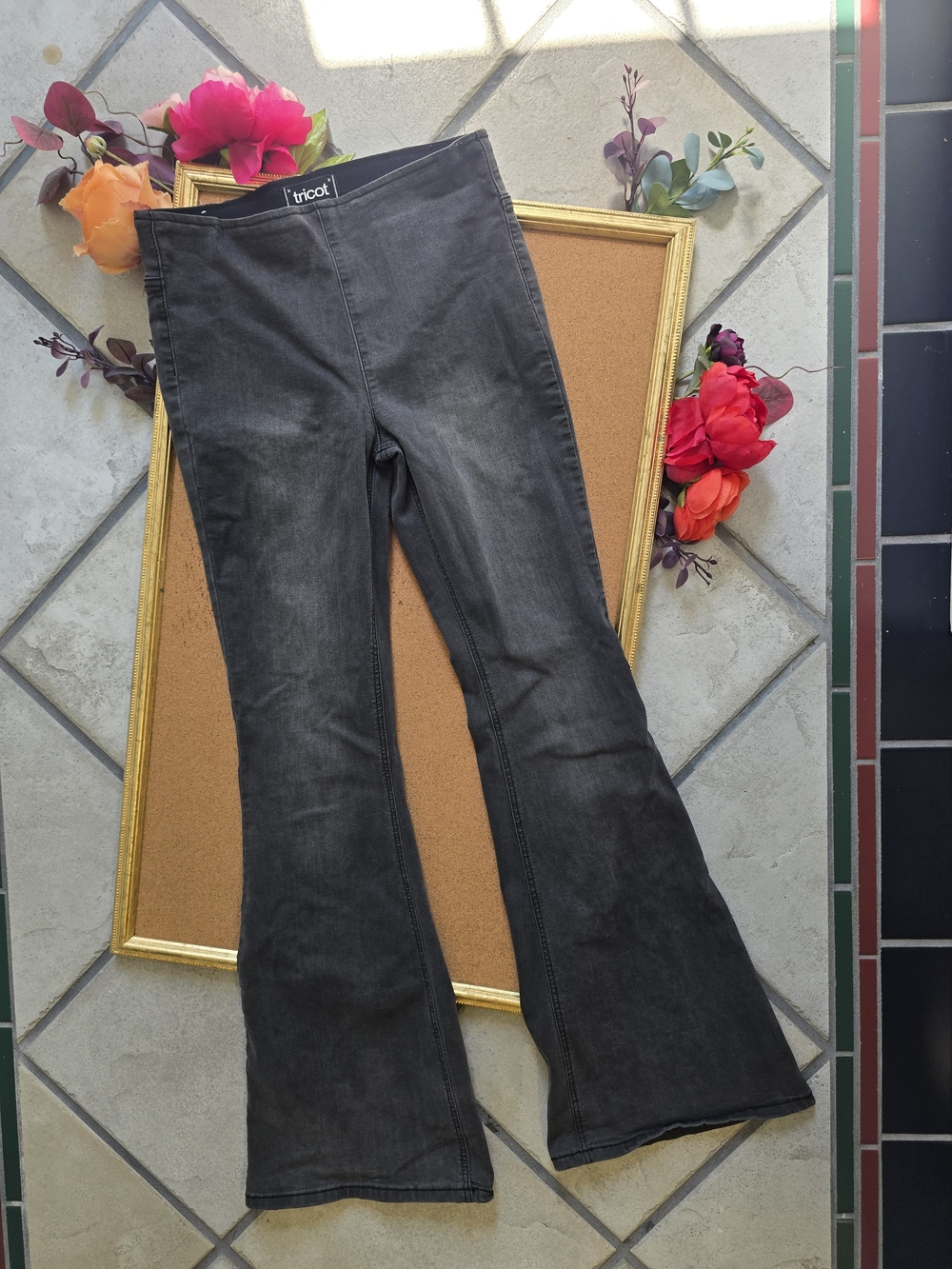 Tricot Acid Wash Black Flare Jeans